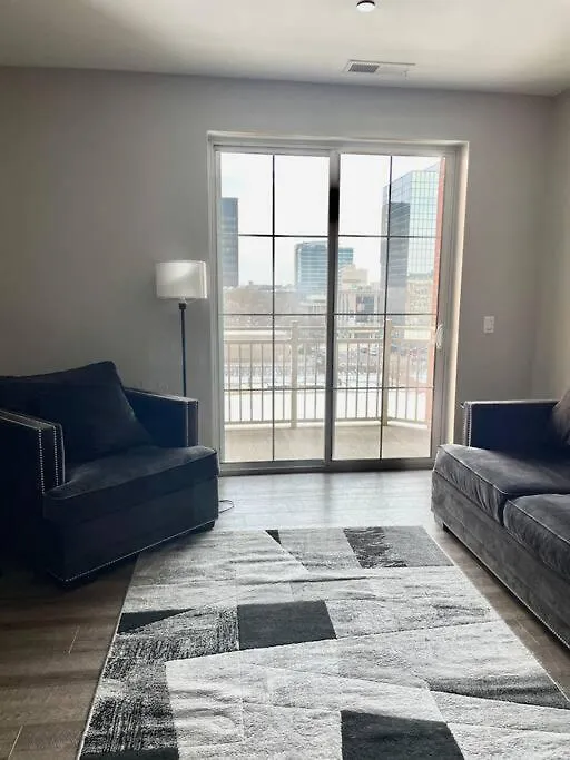Daire The King Apt In Downtown Columbus